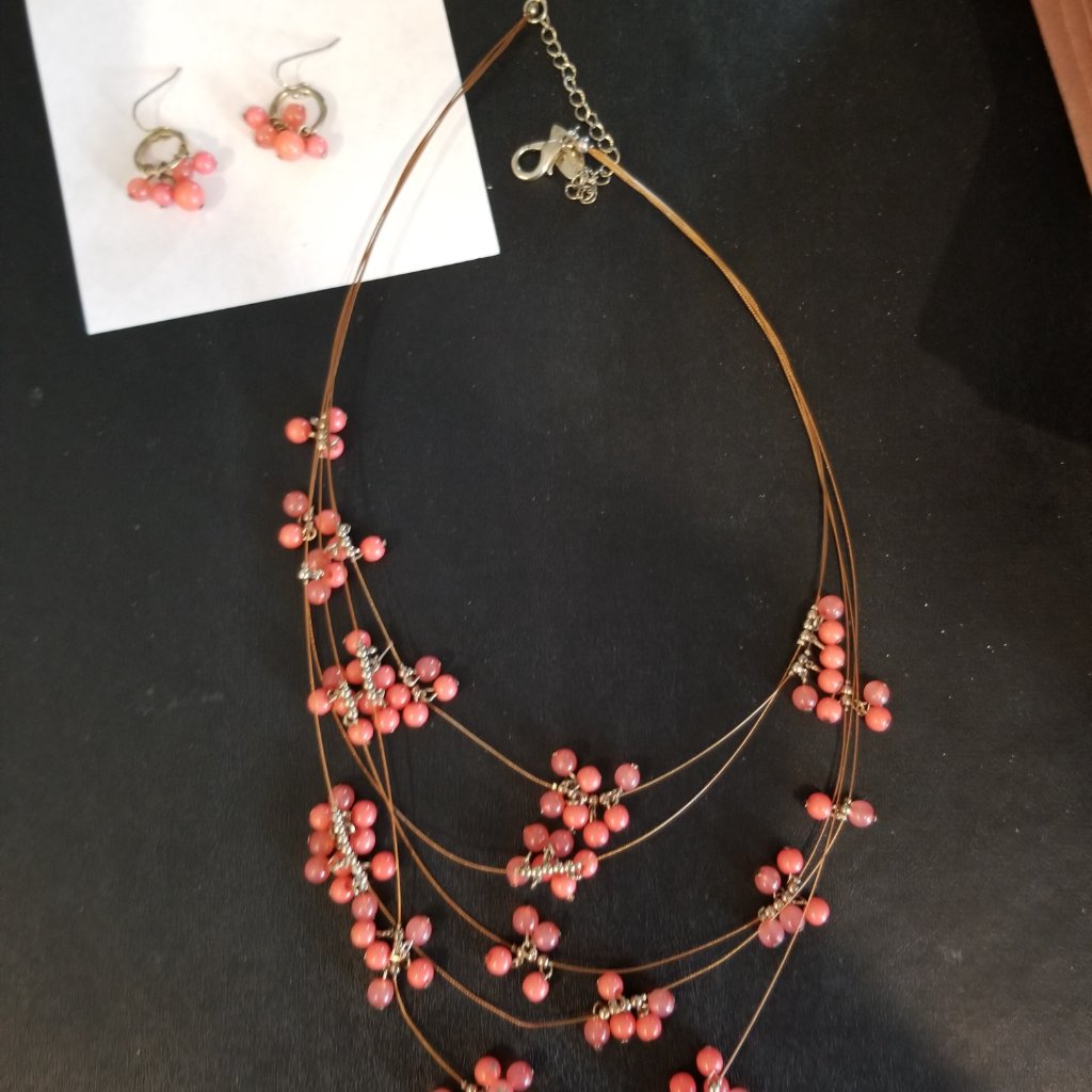 Coldwater Creek Coral And Gold Necklace And Earring Set